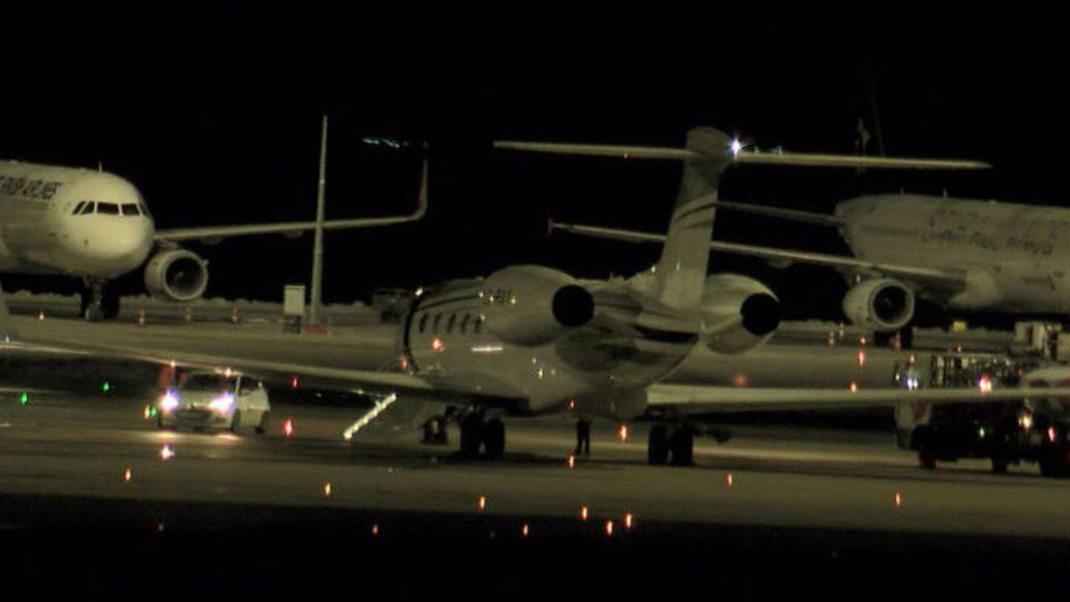 Rus milyarder Abramovich'in özel Jeti İstanbul'a indi