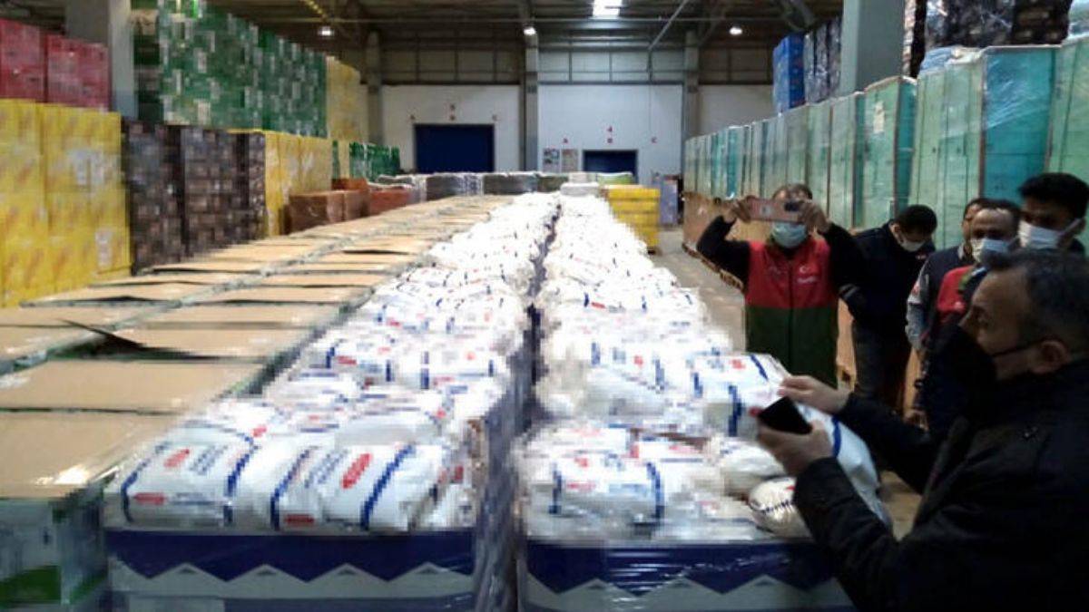 Market raflarında olmayan 48 ton şeker depoda bulundu