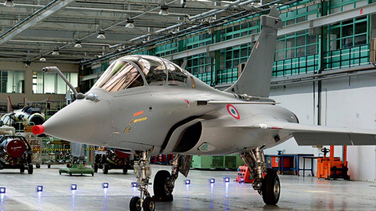 Macron, Fransa’nın Rusya'ya silah satışını savundu