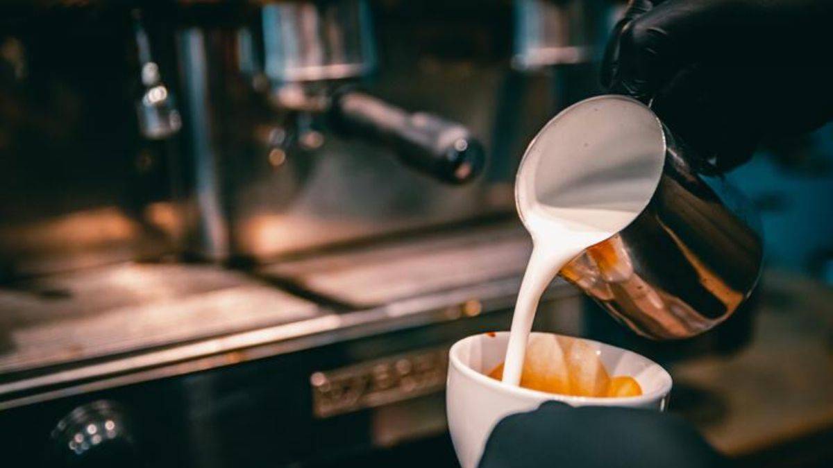 Aç karnına kahve içerseniz ne olur?