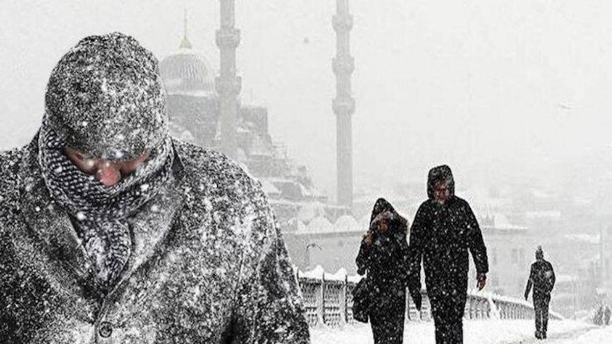Meteoroloji saat verdi, İstanbul için yoğun kar uyarısı yaptı