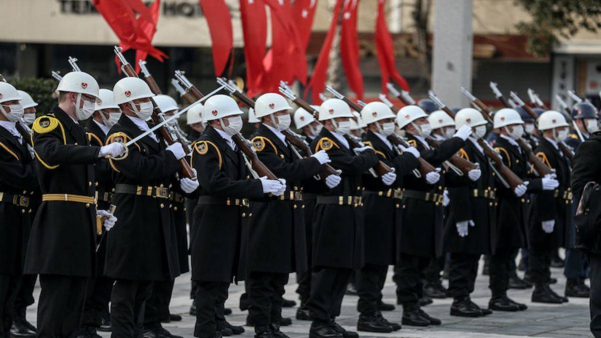 Çanakkale Zaferi'nin 107'nci yıldönümü törenlerle kutlanıyor