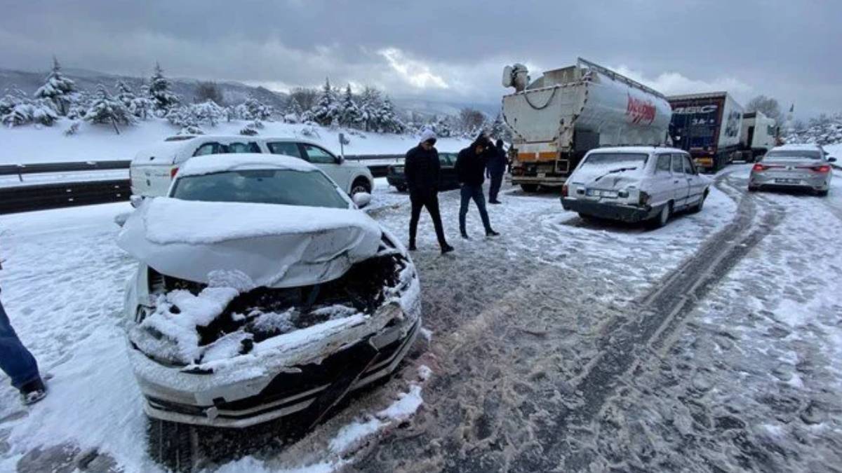TEM Otoyolu'nun Düzce kesimi kapalı mı? Tem Ankara ve İstanbul yönü açıldı mı?