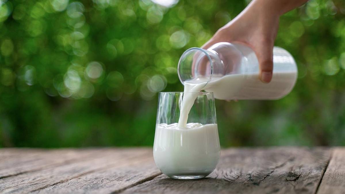 Süte zam mı geldi? Süt fiyatları artacak mı? 2022 çiğ süt ve paket süte zam gelecek mi?