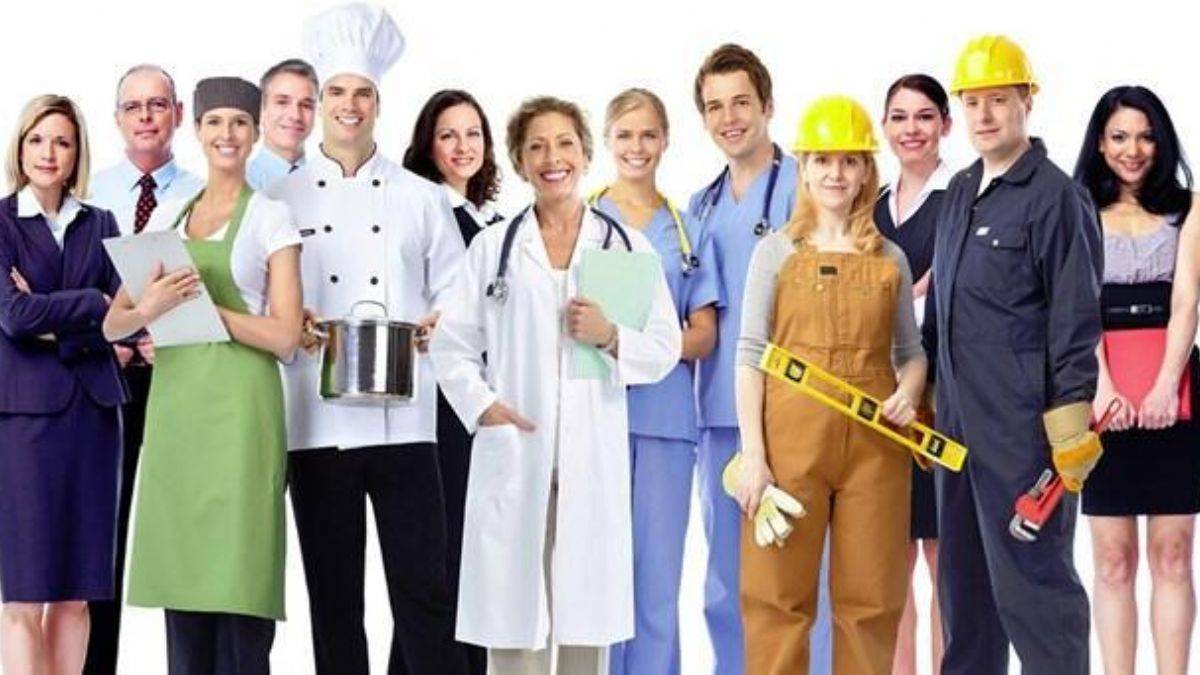 Sözel puan türüne göre öğrenci alan bölümler nelerdir?