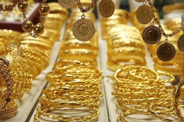 Ticaret Bakanlığının düzenlemesiyle kapanma riski olan kuyumcuların sorunu çözüldü