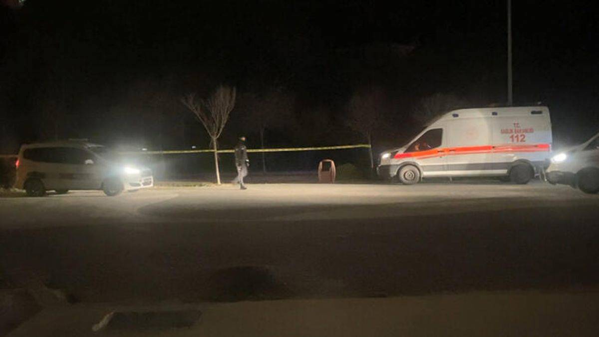 Büyükçekmece sahilde 2 ceset bulundu