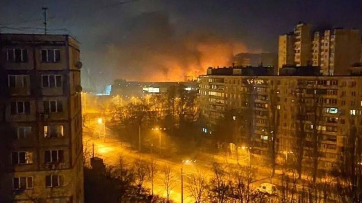 Rusya sivillerin sığındığı AVM'yi vurdu: Kiev bütün gece bombalandı!