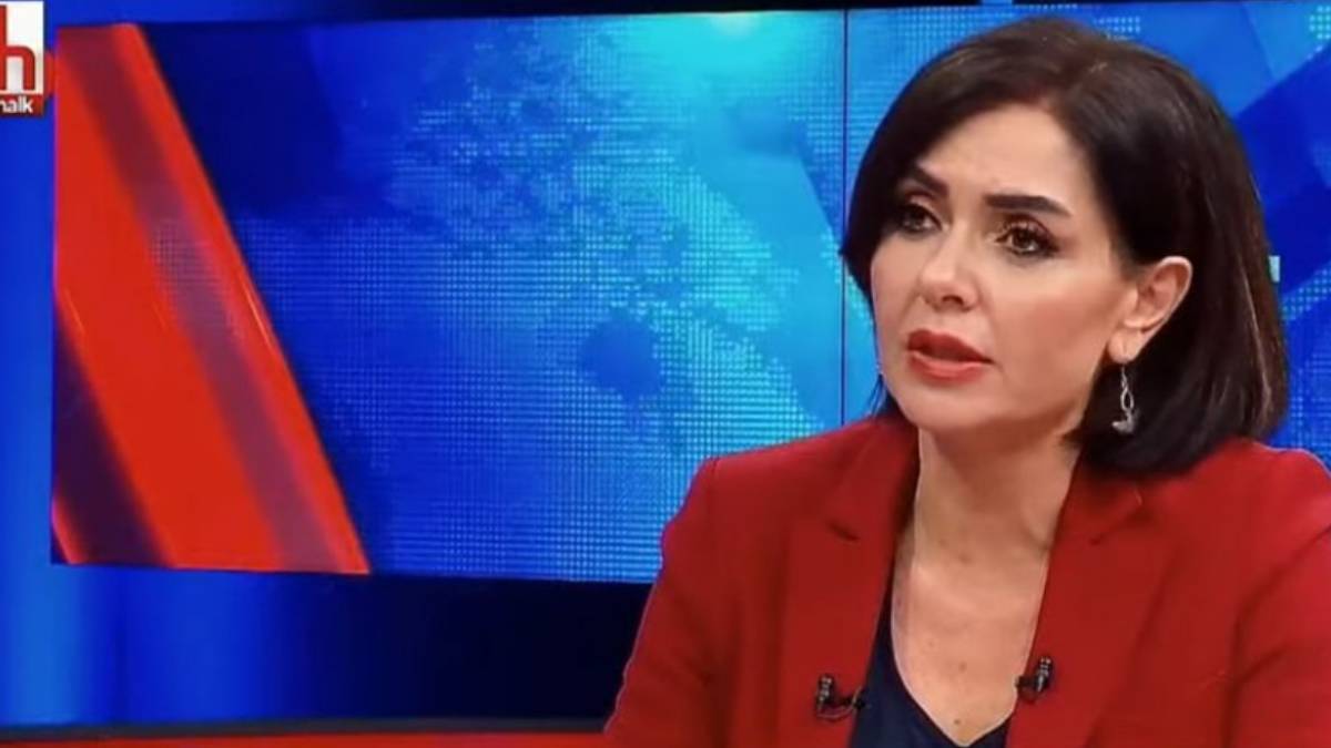 Özlem Gürses Halk TV'den kovuldu mu? Özlem Gürses Halk TV'de neden yok? Özlem Gürses hangi kanalda?