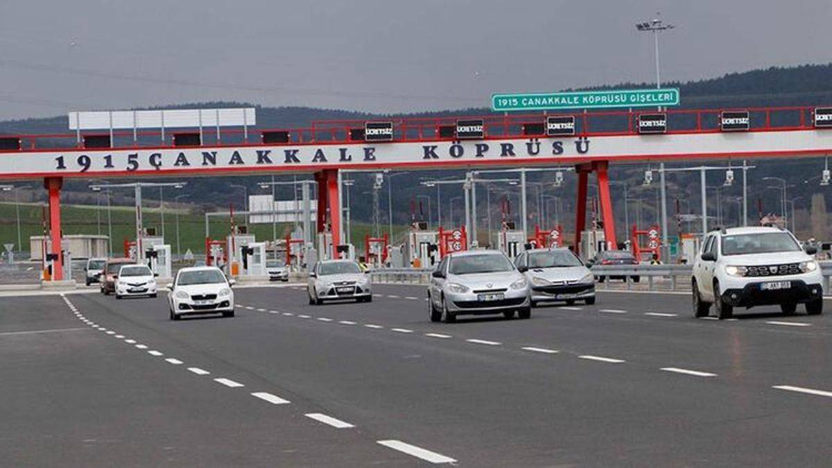 15 saat feribot bekliyorlardı, 5 dakikada geçiliyor