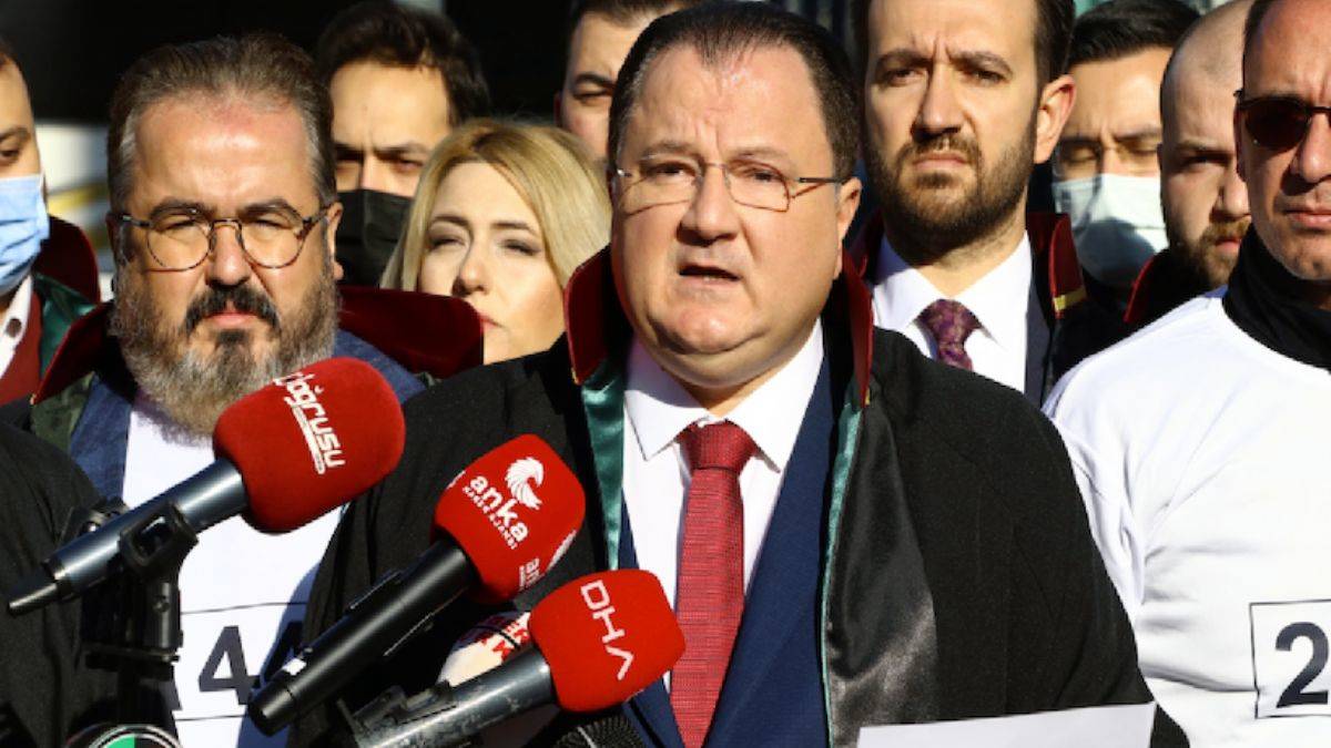 Ankara Barosu'nda beklenmeyen istifa