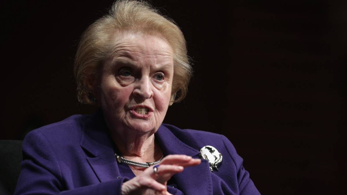 ABD'nin ilk kadın Dışişleri Bakanı öldü