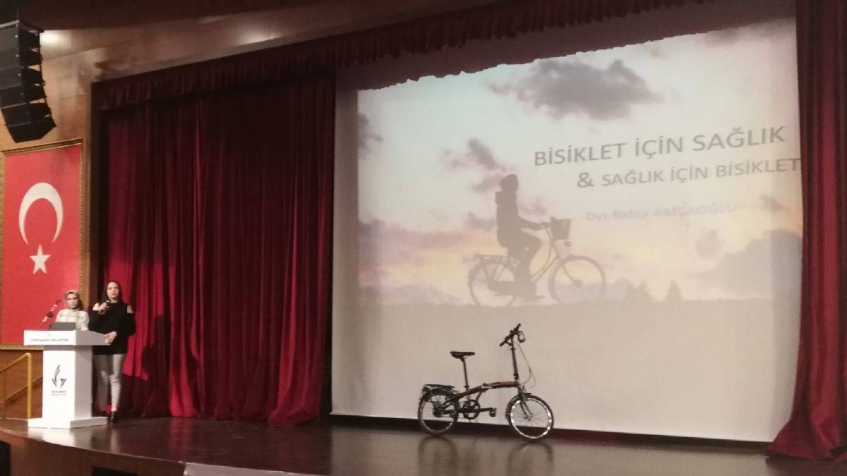 Güzelbahçeliler ‘Sağlık için Bisiklet’ diyerek bir araya geldi.