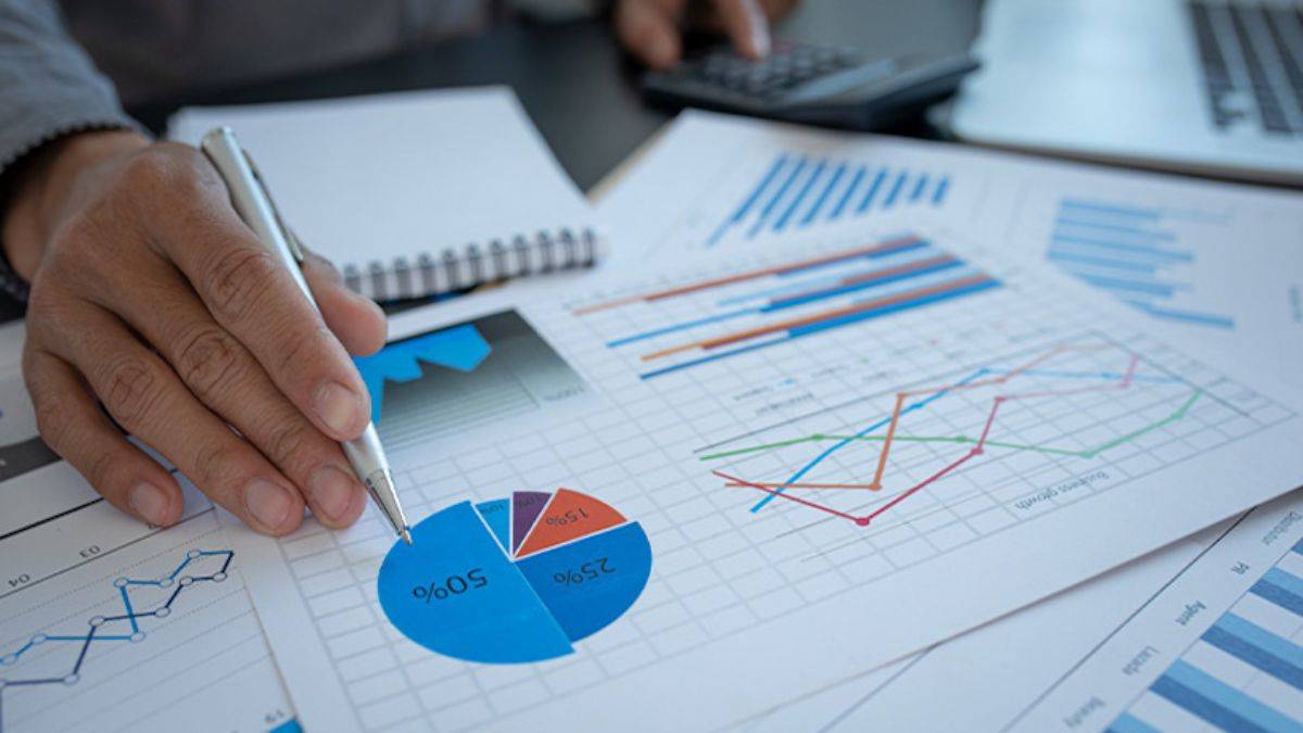 Reel Kesim Güven Endeksi Mart'ta geriledi