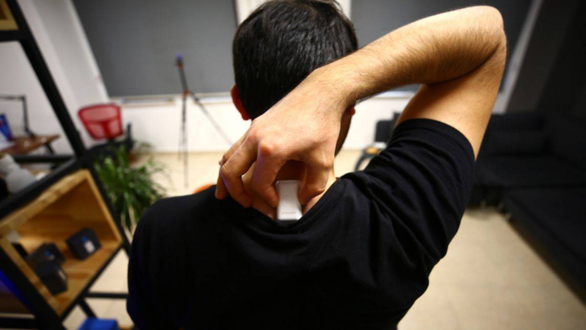 Genç girişimci 'dik duruş bozukluğu' için geliştirdiği cihazı 20 ülkeye satıyor