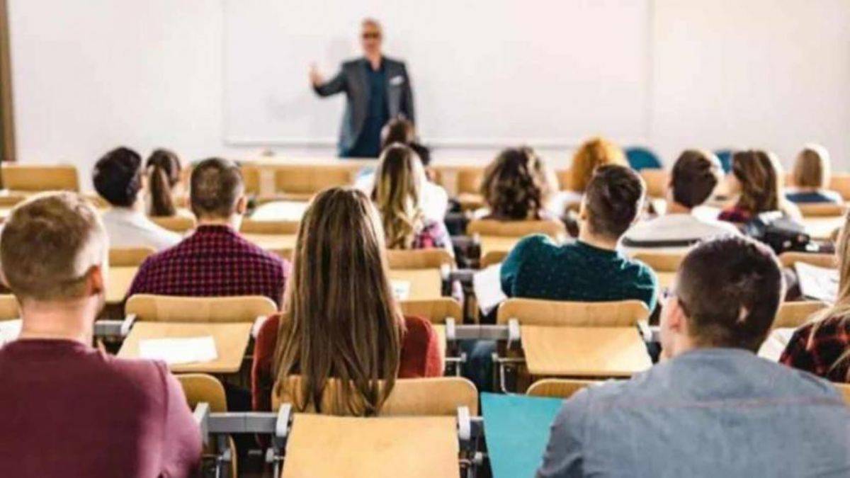 YÖK'ten açıklama geldi: 'Ukraynalı akademisyenlere Türkiye'nin kapıları açık'