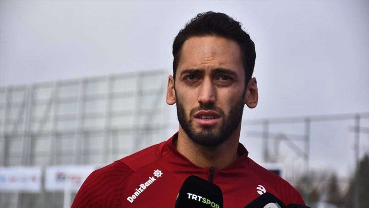 Hakan Çalhanoğlu: Hedefimiz İtalya ile final oynamaktı