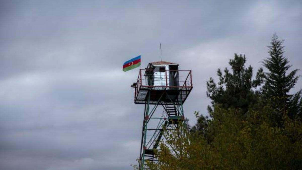 Silahlı Ermeni çetelerden Azerbaycan askerlerine saldırı