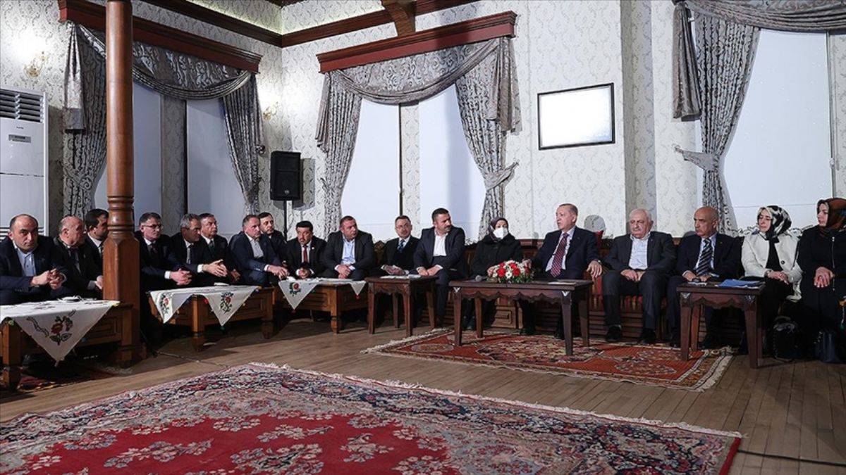 Erdoğan çiftçilerle buluştu: Kırmızı et ihtiyacına yerli çözüm