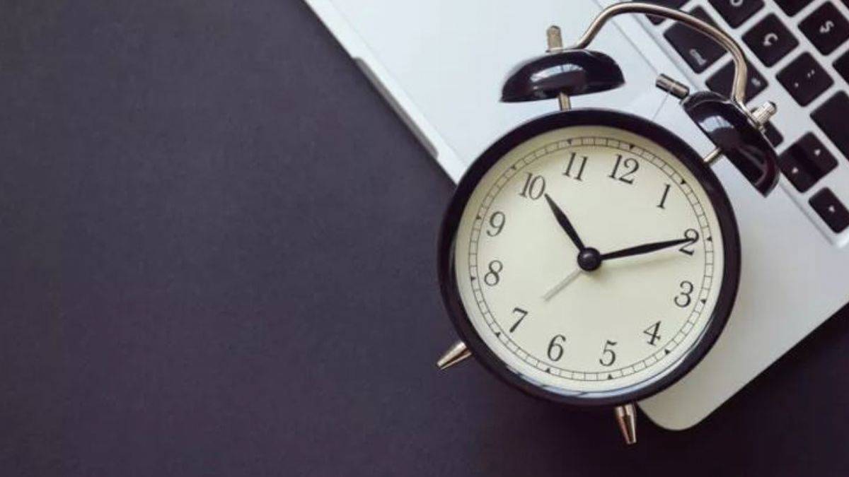 Saatler ileri mi alındı? Türkiye'de saat kaç? Yaz saati uygulaması yapıldı mı?