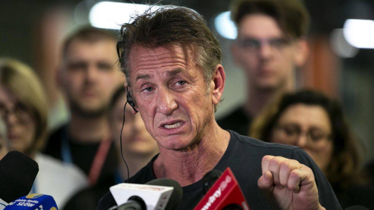 Sean Penn: Zelenski konuşturulmazsa aldığım Oscarları eriteceğim
