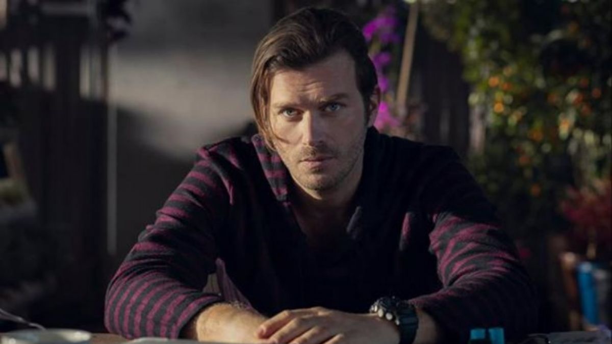 Netflix Yakamoz S-245 konusu nedir? Yakamoz S-245 dizisi oyuncu kadrosunda kimler var?