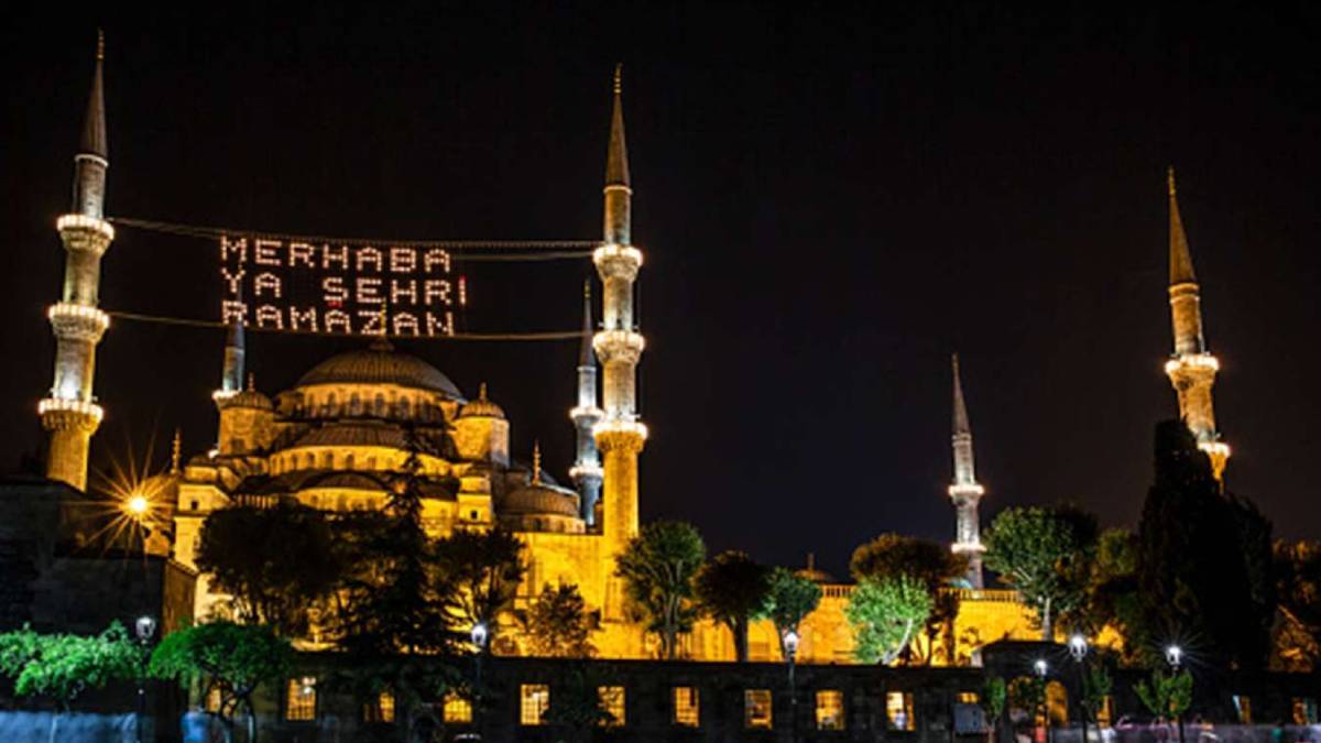 İlk oruç ne zaman? Cumartesi günü oruç tutacak mıyız? Hangi gün oruç tutacağız? İlk iftar ne zaman?