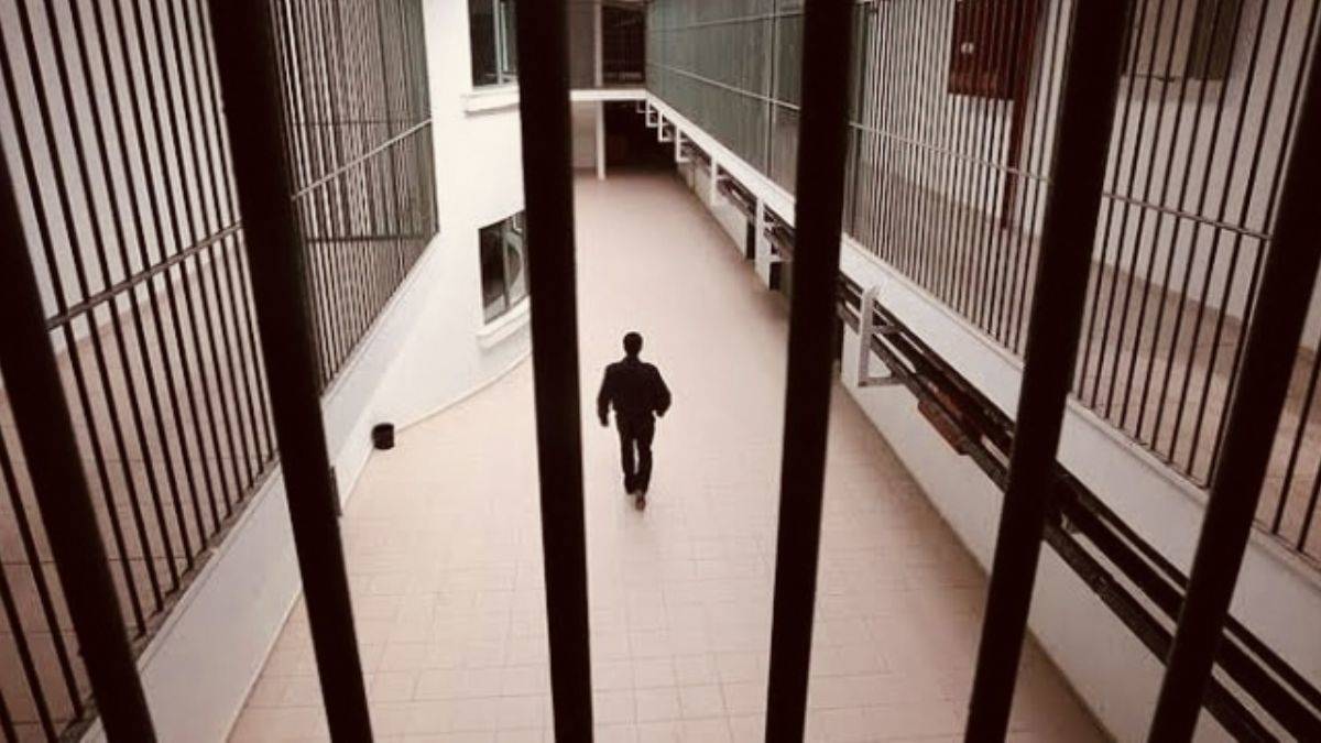 Hükümlülerin koronavirüs izin süresi uzatıldı