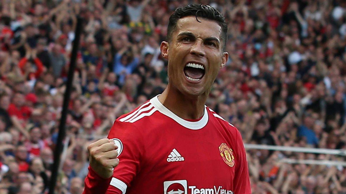 Ronaldo'dan Cübbeli Ahmet'e forma sürprizi