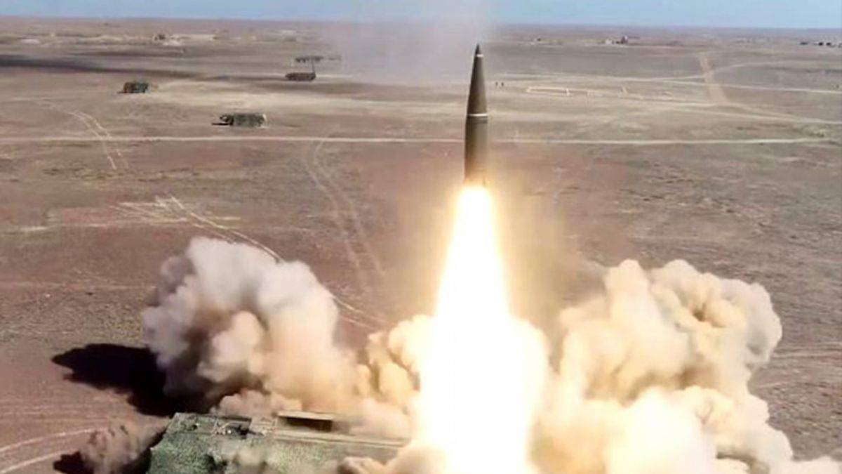 Rusya duyurdu: Ukrayna’daki cephaneleri İskender balistik füzeleriyle vurduk