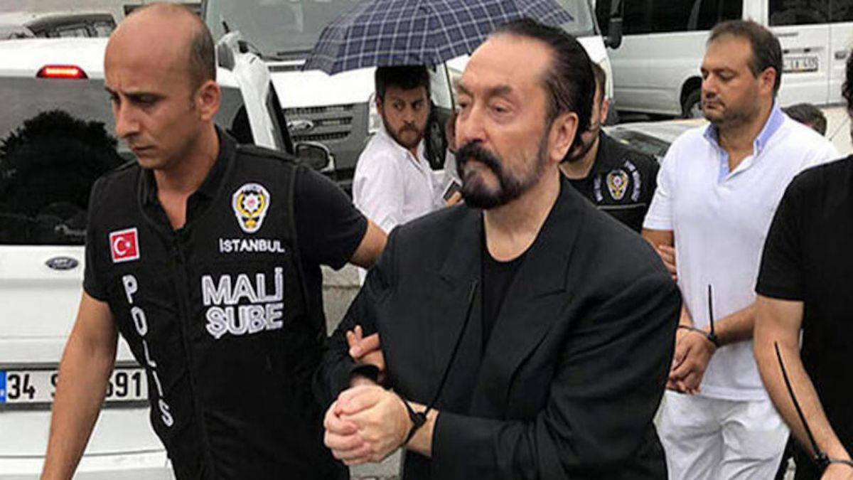 Adnan Oktar Davası'nda 50 sanık yeniden tutuklandı