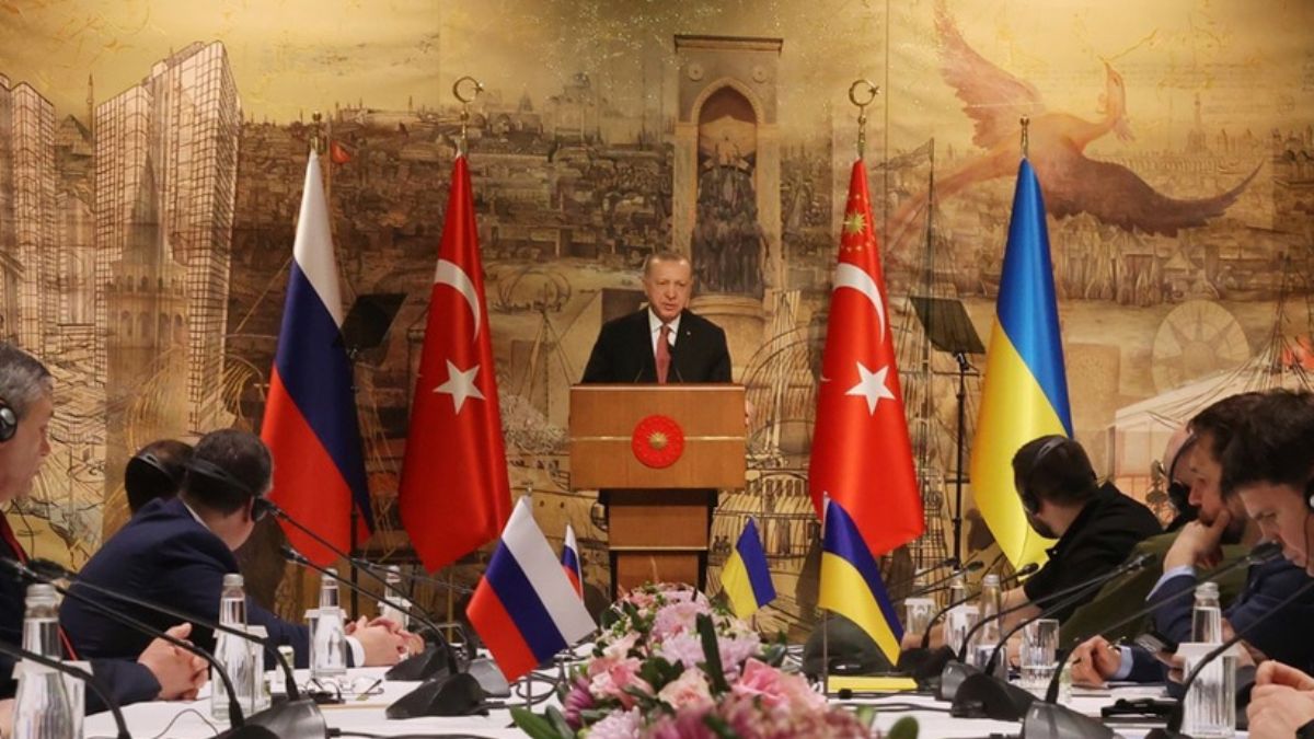 Hürriyet yazarı Selvi: Barışı sağlarsa Erdoğan’a Nobel verilmeli