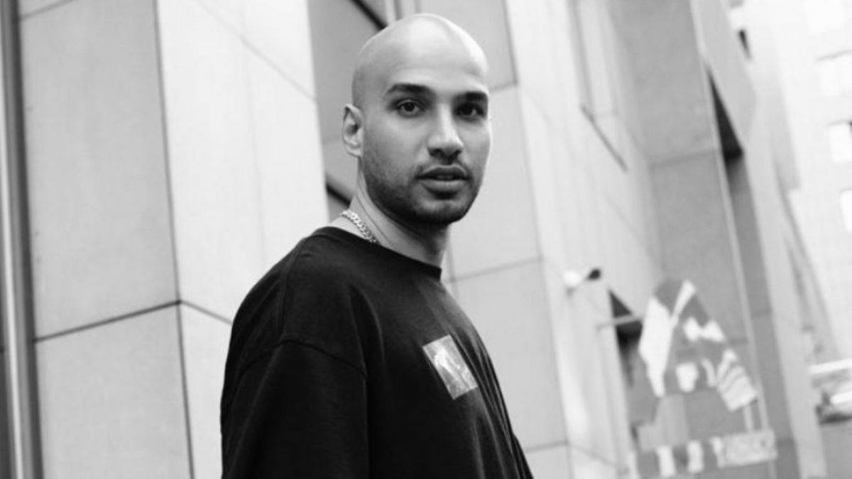 Sam Yari: “Almanya’da Savaşa Hayır Fotoğrafı Çekeceğiz!”