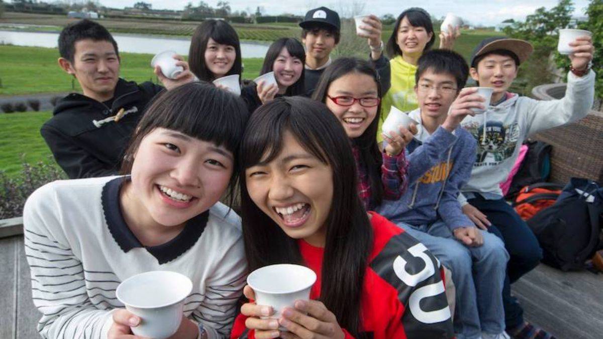 Japonya'da reşit olma yaşı 18'e indirildi