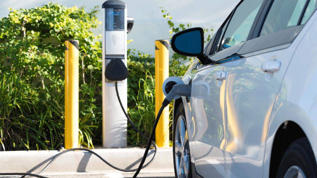 Şarj istasyonu açmanın bedeli belli oldu
