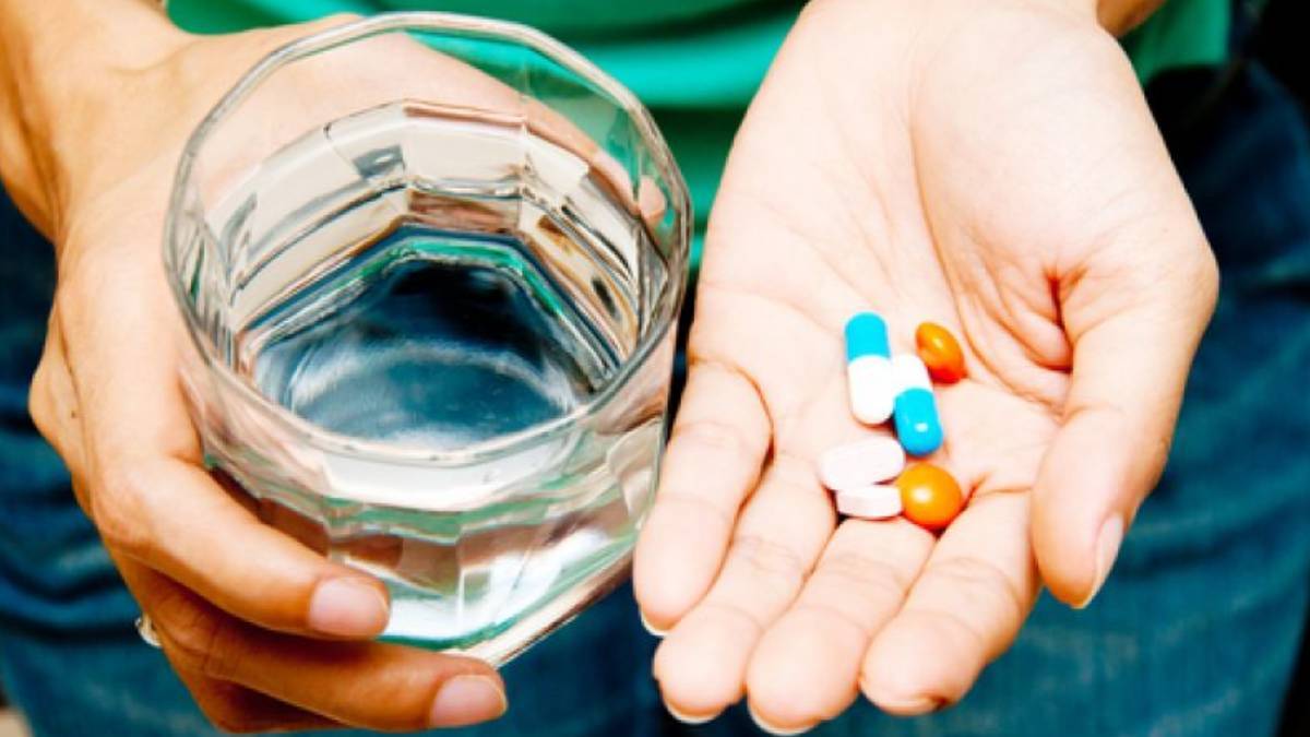 Oruçluyken baş ve diş ağrısı için ağrı kesici içilirse 61 gün kefaret orucu gerekir mi? Ağrı nedeniyle oruç bozulursa kaç gün oruç tutmak gerekir?