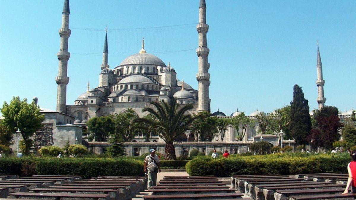 İstanbul Valiliği'nden ''Sultanahmet Meydanı'' açıklaması