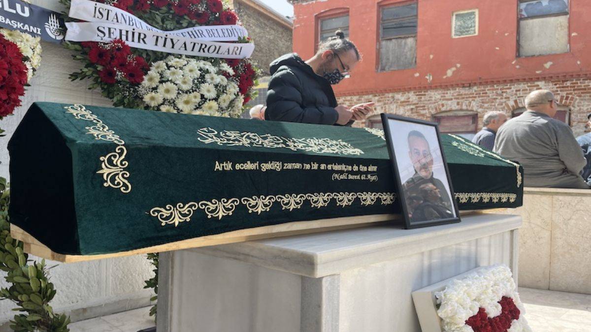 Oyuncu İbrahim Gündoğan son yolculuğuna uğurlandı