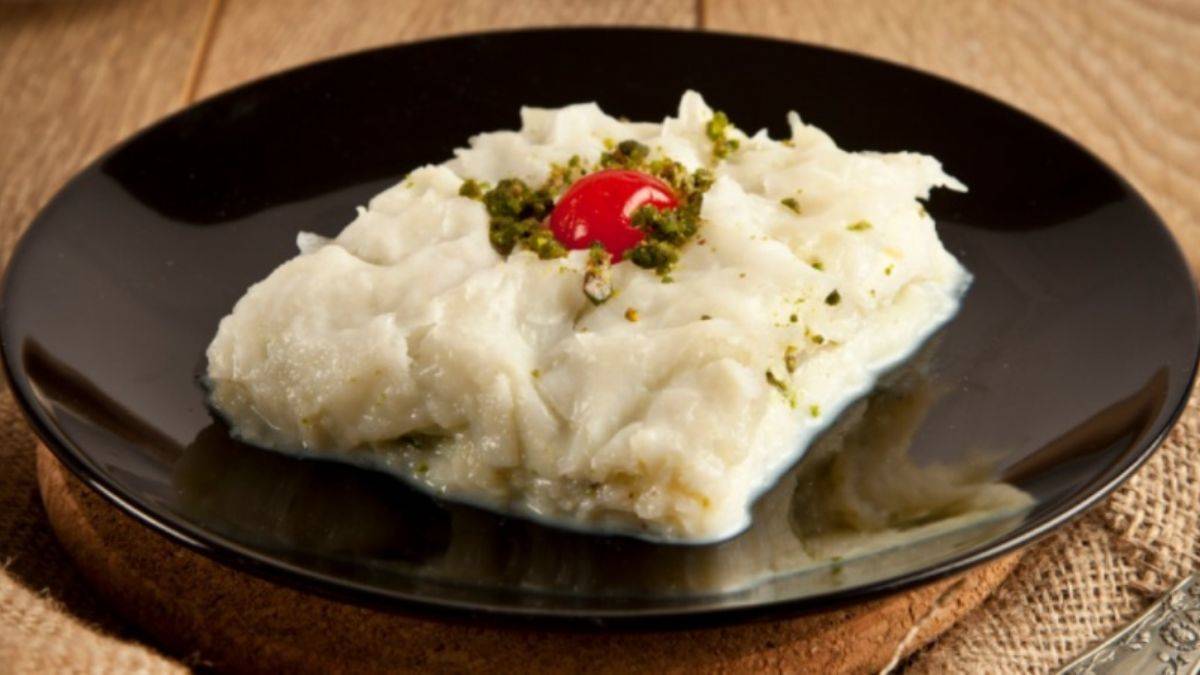 Ramazan ayının vazgeçilmezi Güllaç tatlısı nedir? Güllaç nasıl yapılır? Güllaç tatlısı malzemeleri nelerdir?