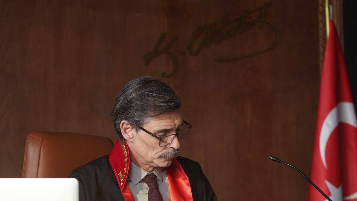 Hakim Ömer Arif Derman kimdir? Hakim dizisi Arif karakteri | Hakim dizisi başrol Arif (Erdal Beşikçioğlu)