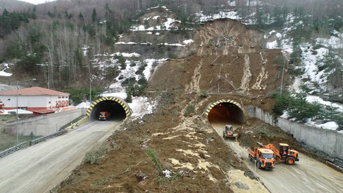 Bolu Dağı Tüneli açıldı mı? Bolu Dağı Tüneli Ankara yönü açık mı, kapalı mı? Bolu Dağı Tüneli ne zaman açılacak?