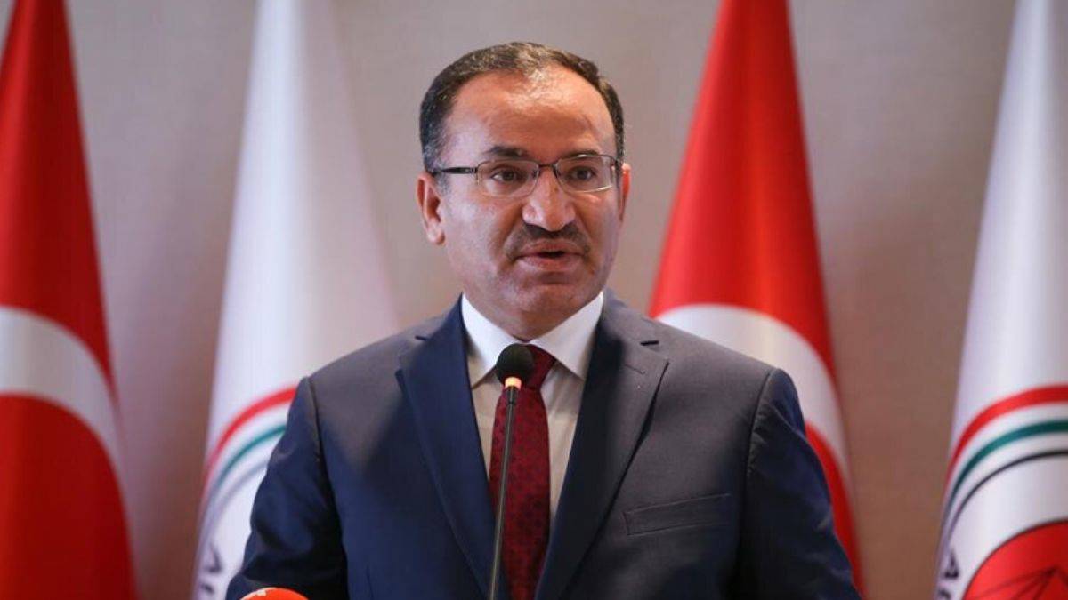 Bakan Bozdağ: Avukatlarla ilgili yeni adımlar atacağız