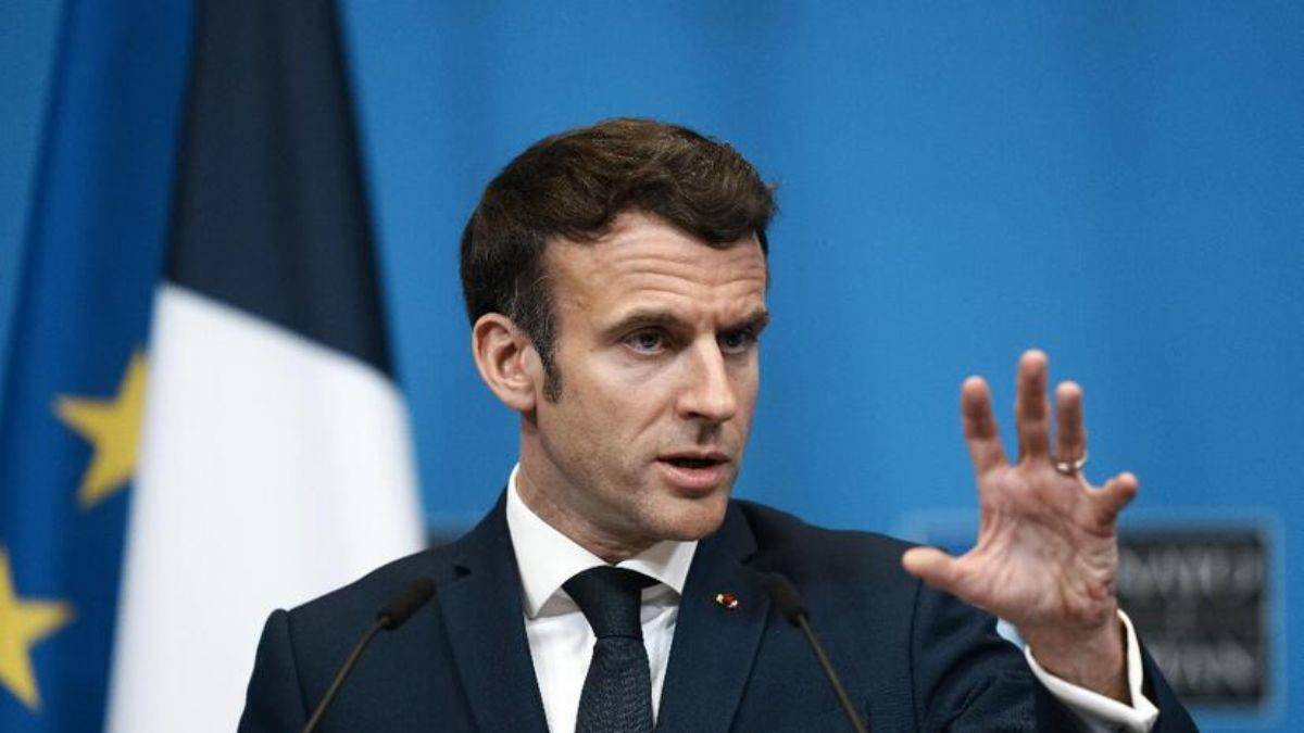 Macron'a çok sert tepki: 'Putin ile kaç kez görüştünüz, neyi başardınız?'