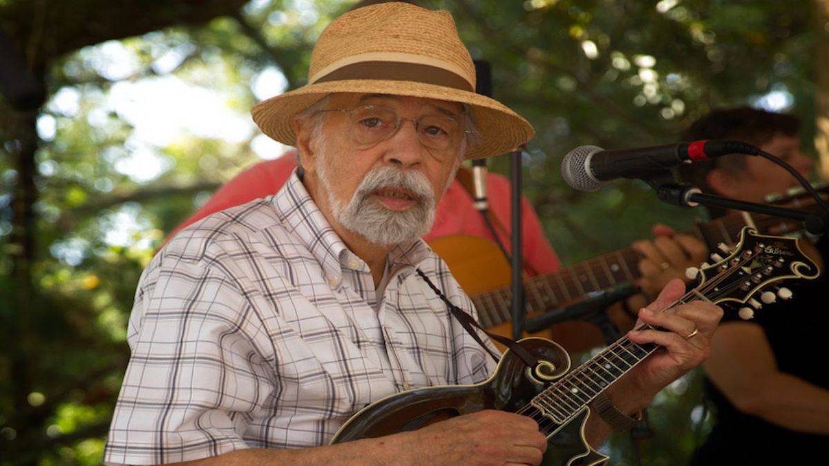 Ünlü müzisyen Roland White hayatını kaybetti!