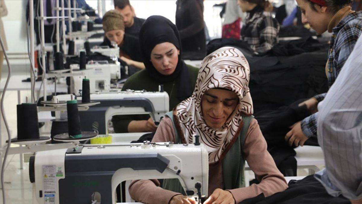 Çeyiz parasına devlet desteğini katıp, 30 kişiyi iş sahibi yaptılar