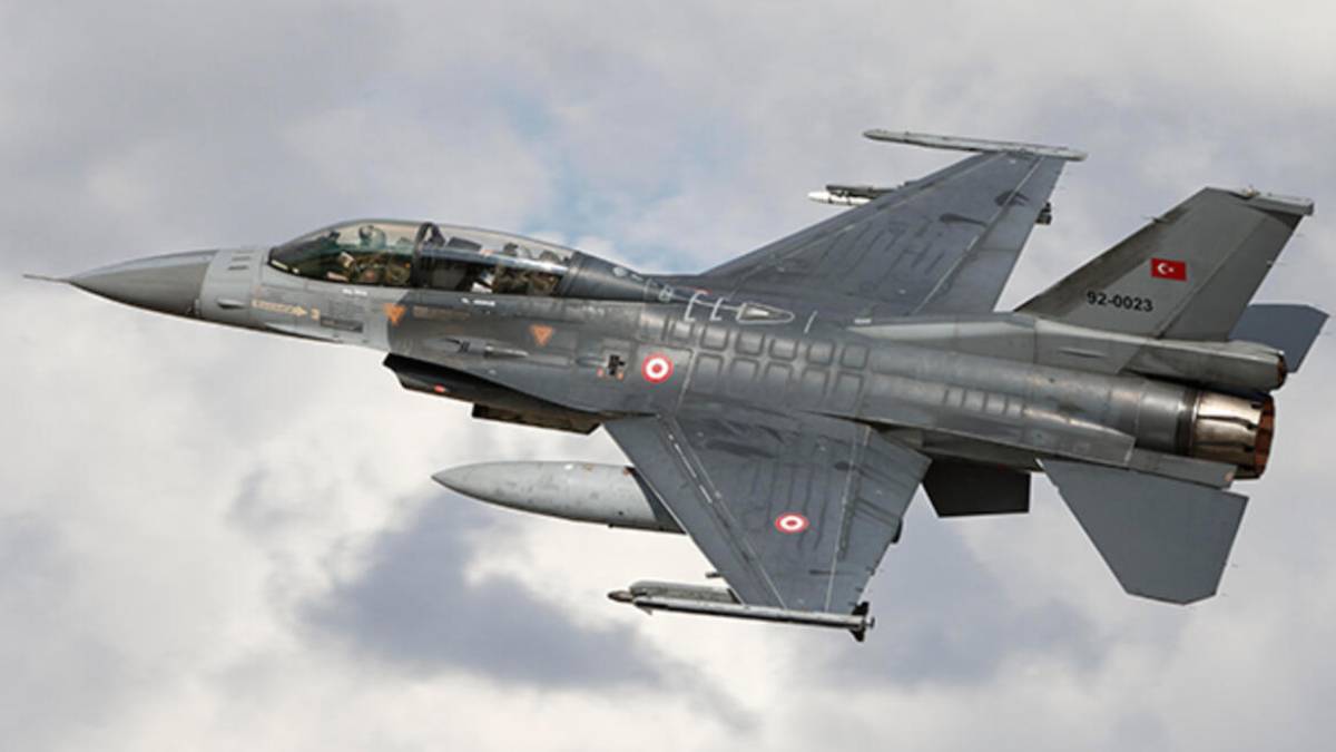 Türkiye kaç F-16 alacak? Türkiye ABD'den kaç tane F-16 savaş uçağı alacak? Türkiye'nin kaç savaş uçağı var?