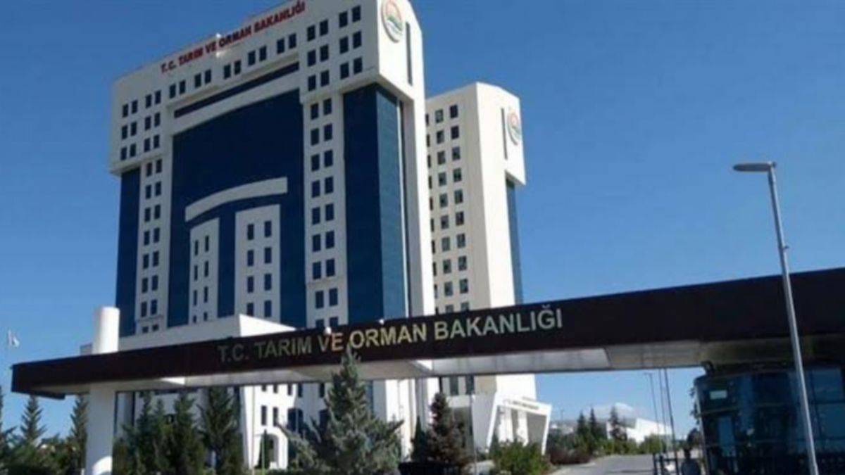 Tarım Orman Bakanlığı'nda 4 bakan yardımcısı değişti