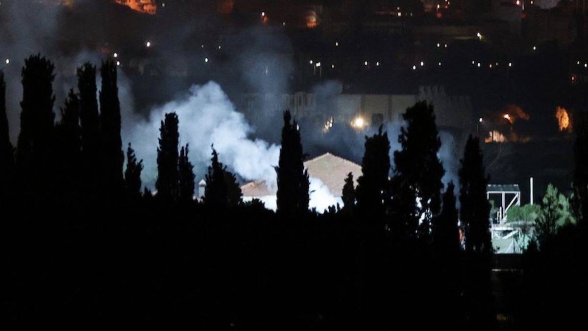 Tuzla'daki askeri alanda çıkan yangın kontrol altına alındı