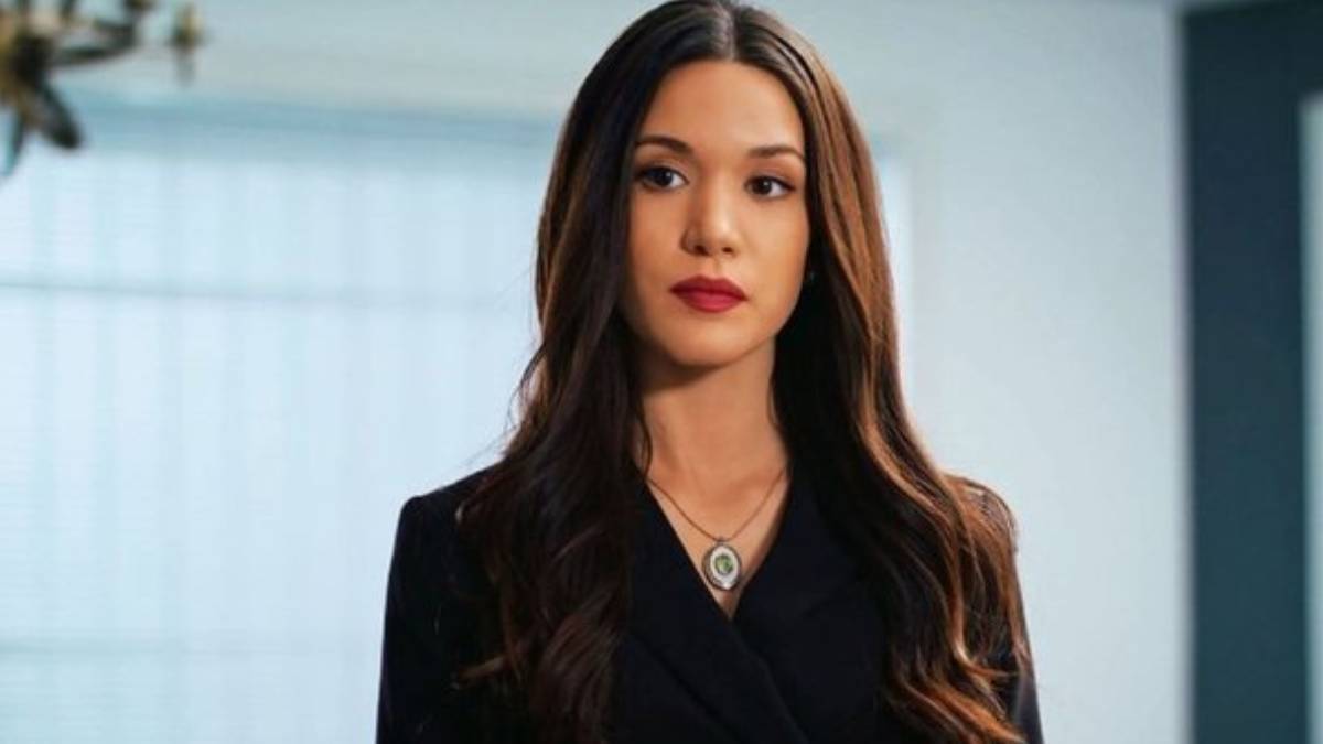 Kasaba Doktoru Leyla kimdir? Kasaba Doktoru dizisi Doktor Leyla Erpek kim? Dr. Leyla'yı hangi oyuncu canlandırıyor?