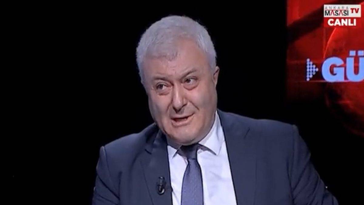 Tuncay Özkan: Erbakan Hocam kara gün dostudur